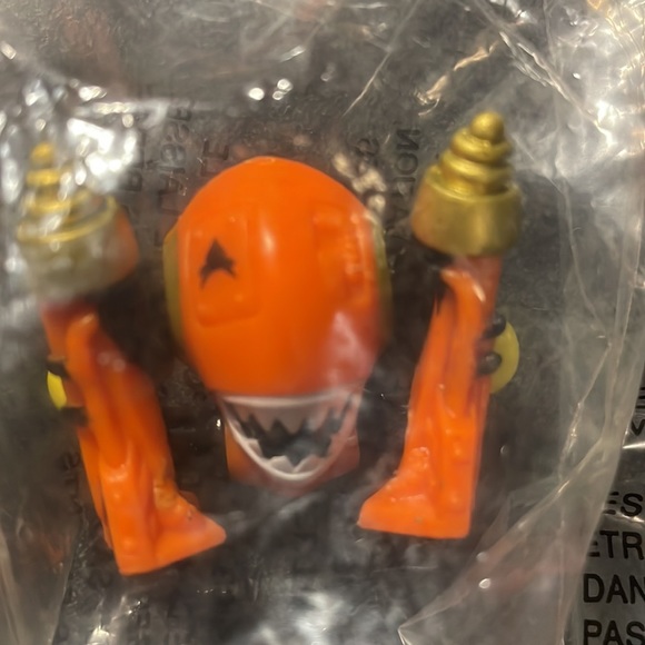 Micro Machines Zbots : Z DOME + 5 Zbots - Picture 4 of 12